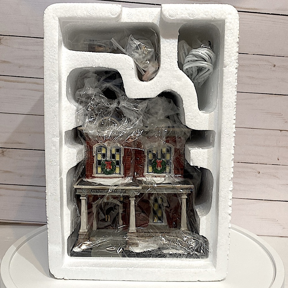 DEPARTMENT 56 - Architectural Antiques -Heritage Village - Christmas in the City - Picture 8 of 10